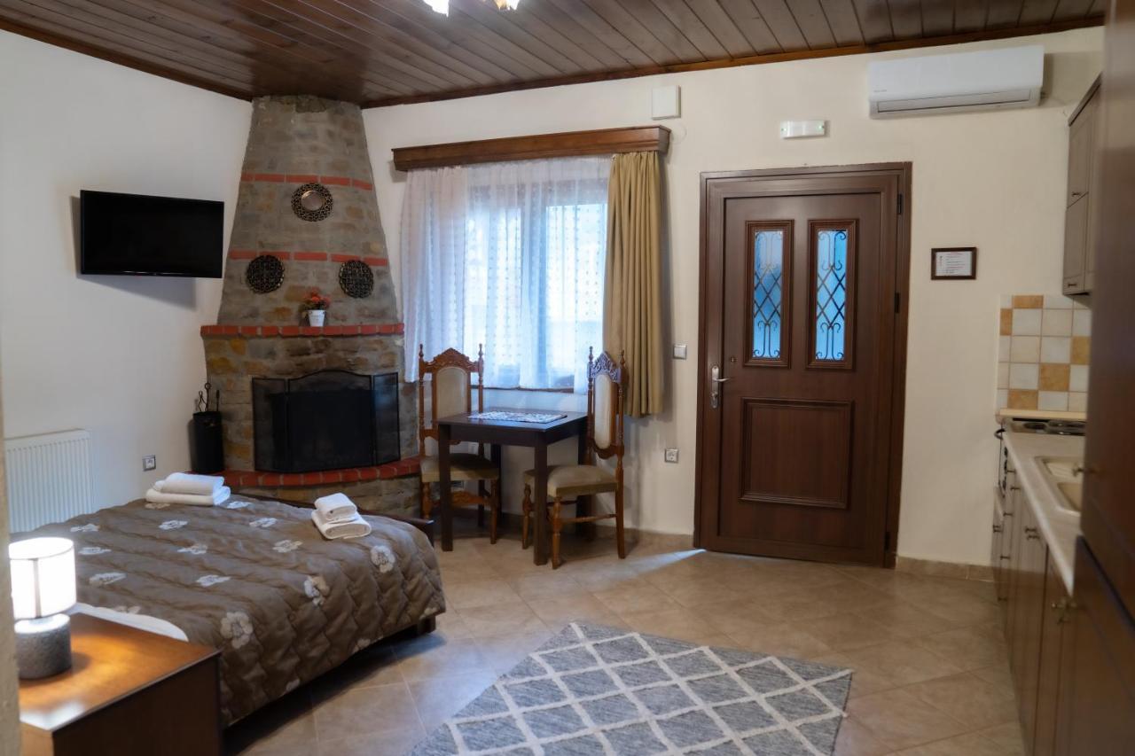Παραδοσιακός Ξενώνας Ραχάτι Órma Esterno foto